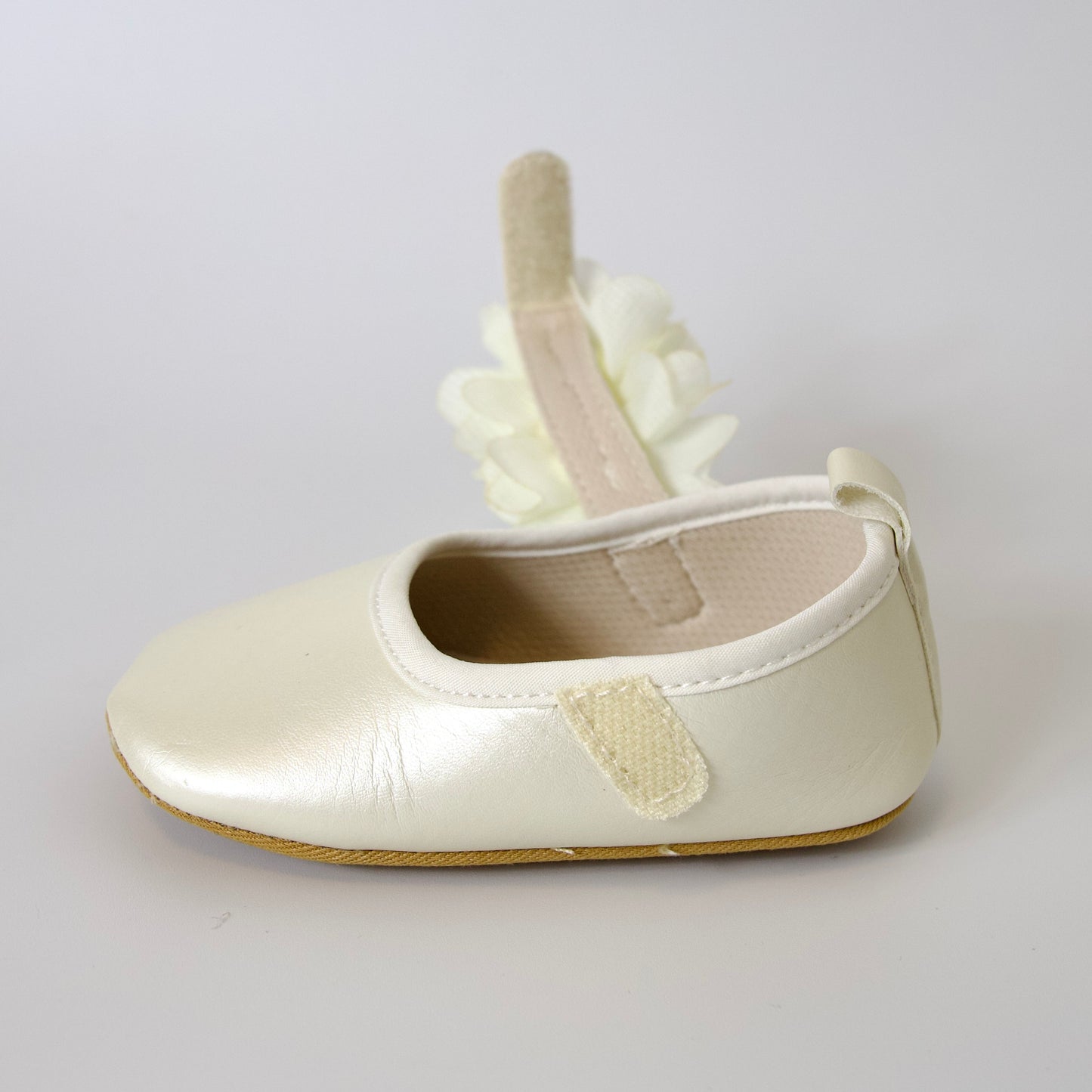 Zapatos para niña — FLORCITAS PARA CAMINAR