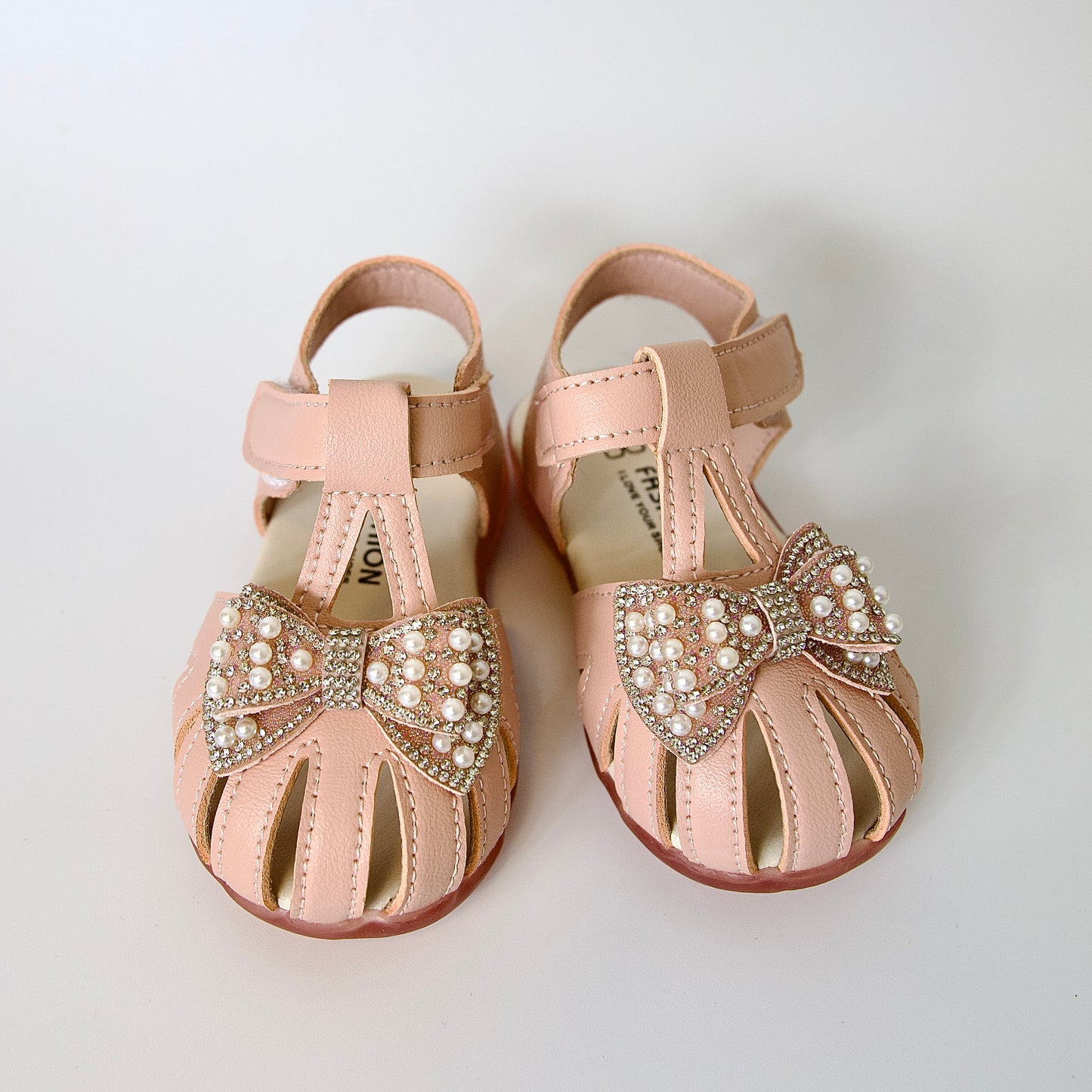 Sandalias para niña — PUNTA CERRADA Y LAZO CON BRILLOS