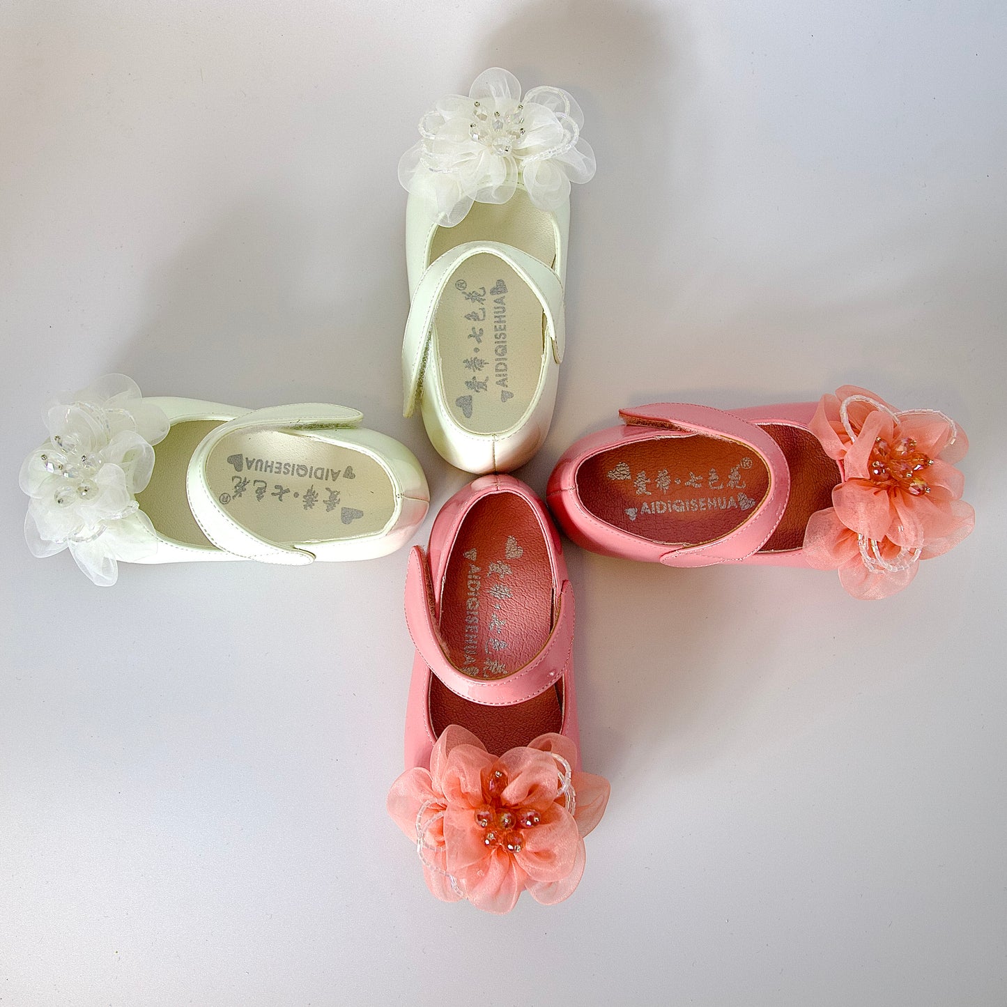 Zapatos charol con flor grande — perfectos para ocasiones especiales y momentos inolvidables