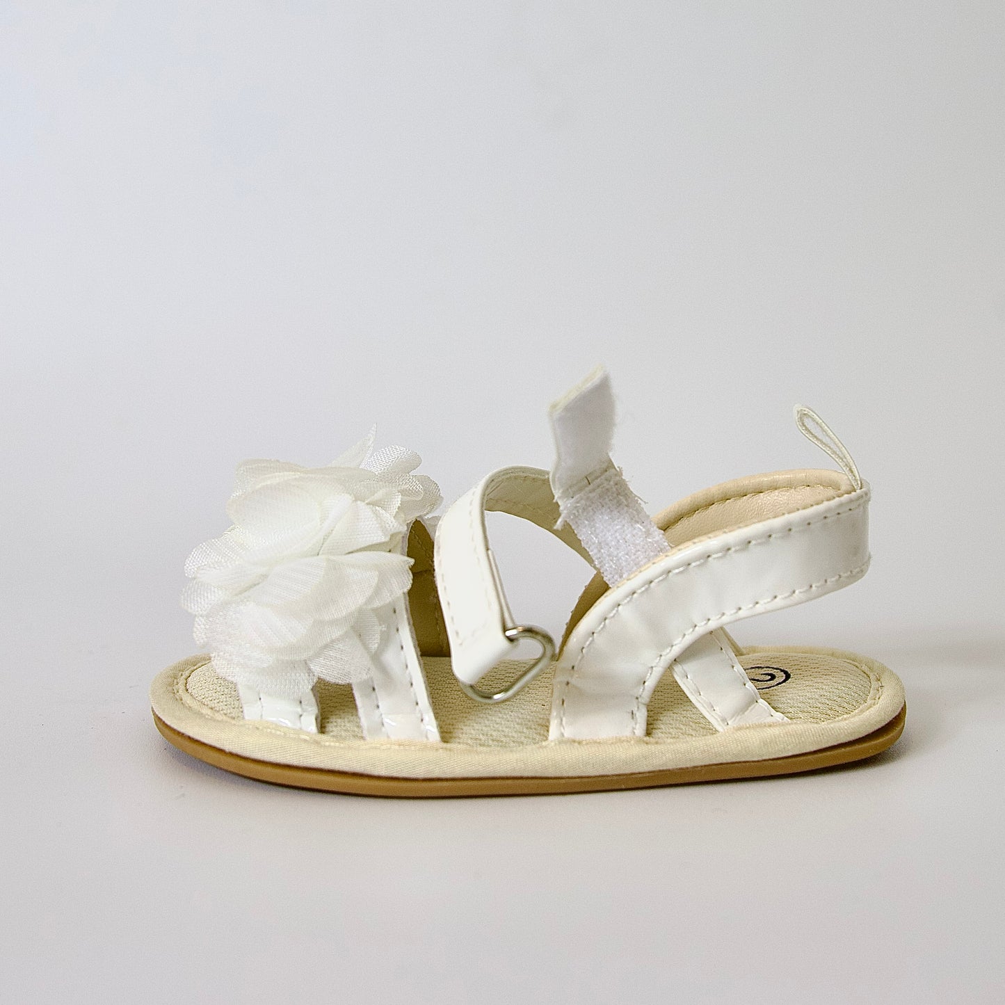 Sandalias para niña — FLORES BLANCAS