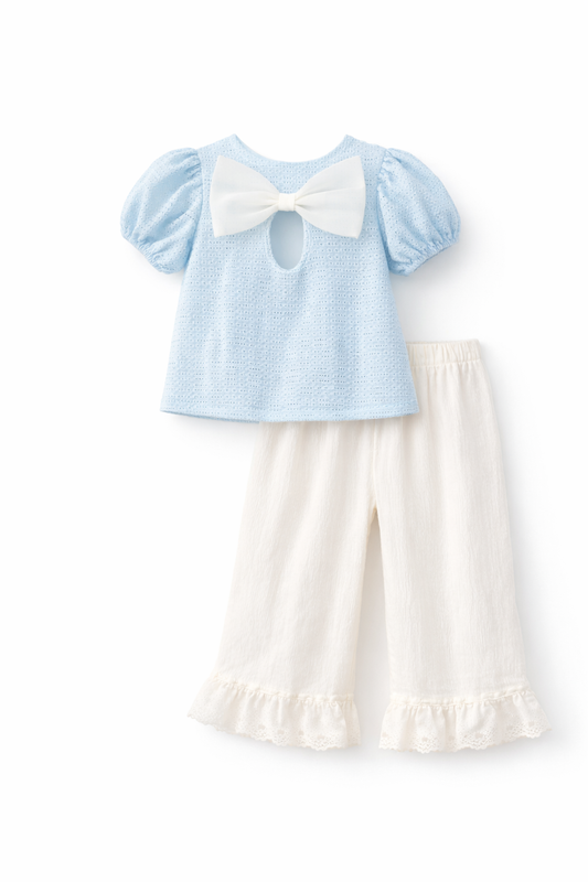 Conjunto Infantil Elegante Celeste y Crema