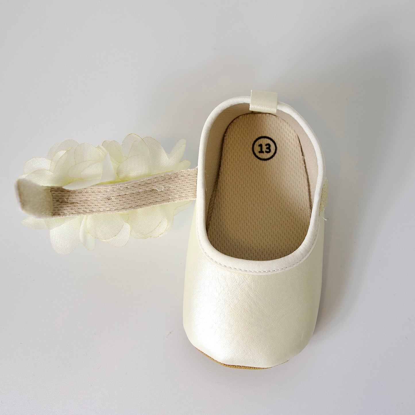 Zapatos para niña — FLORCITAS PARA CAMINAR