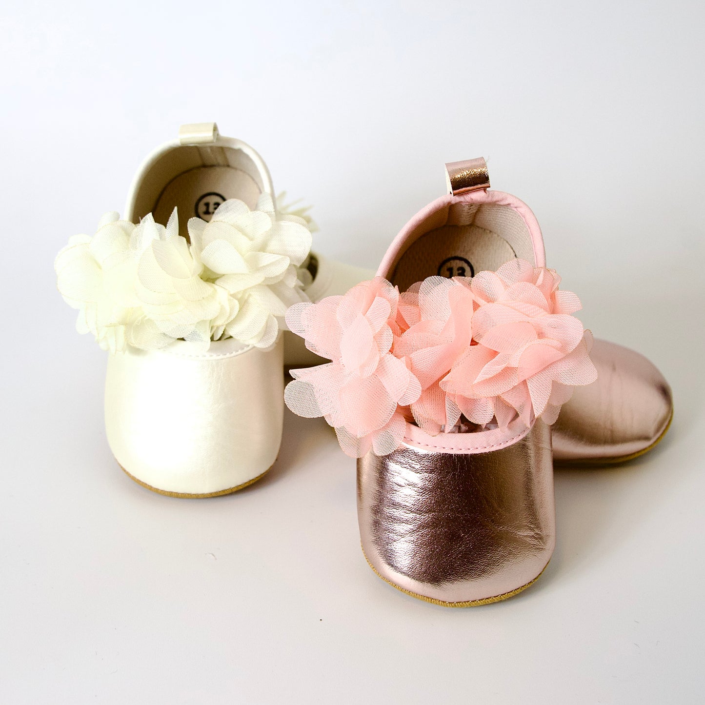 Zapatos para niña — FLORCITAS PARA CAMINAR
