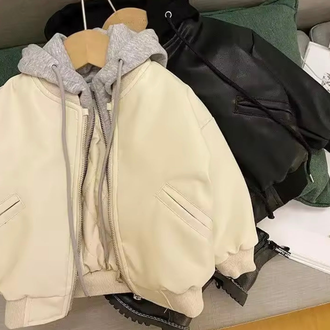 Chaqueta de Cuero Ecológico con Forro — Niño