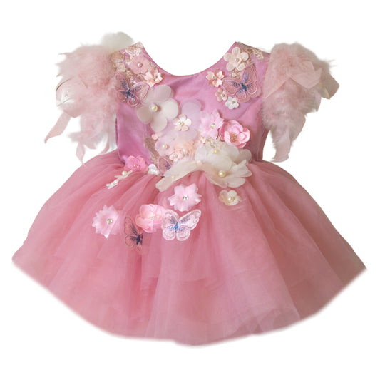 Vestido con flores en 3D y lazo