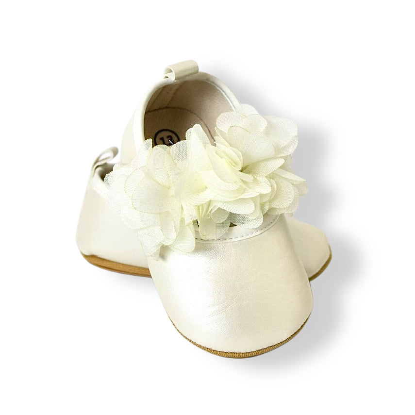 Zapatos para niña — FLORCITAS PARA CAMINAR